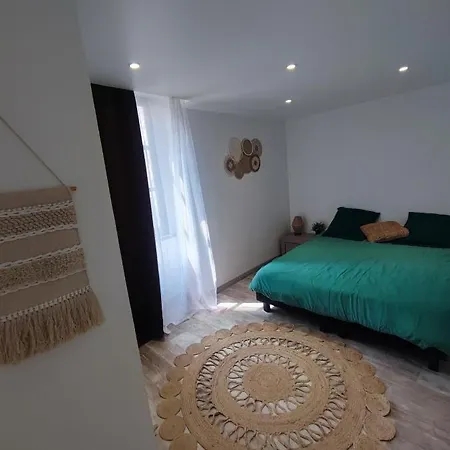 Proche De La Cathedrale Appartement *